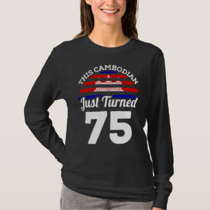 Camiseta Este camboyano acaba de cumplir 75 años en Camboya