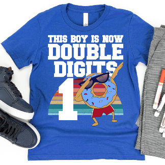 Camiseta Este chico es ahora doble dígito gracioso 10 cumpl