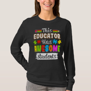 Camiseta Este educador tiene asombrosos aprendizajes de aut