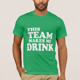 Camiseta Este equipo me hace beber