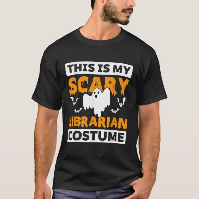 Camiseta Este es mi asustado disfraz bibliotecario fantasma (Anverso)