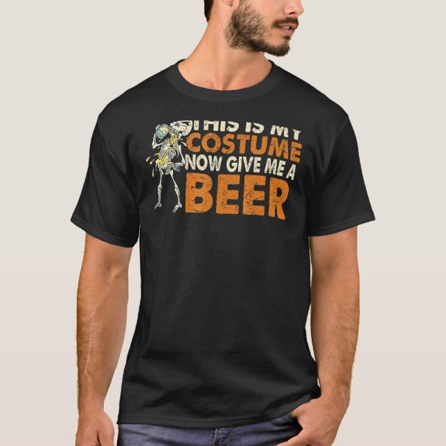 Camiseta Este Es Mi Disfraz Ahora Dame Una Cerveza (Anverso)