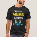 Camiseta Este Es Mi Hanukkah Pajamakah Menorah Chanukah Paj<br><div class="desc">Este Es Mi Hanukkah Pajamakah Menorah Chanukah Pajamas PJs.</div>