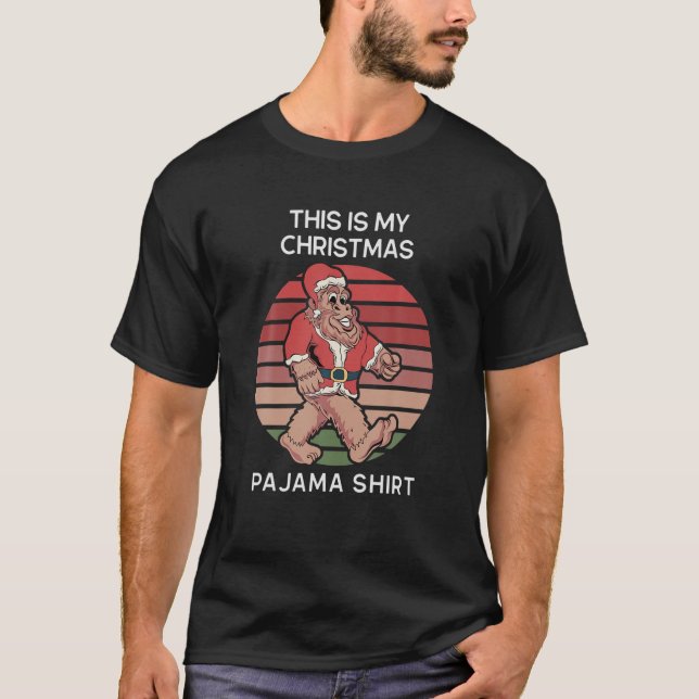 Camiseta Este Es Mi Navidad Pajama - Funny Sasquatch (Anverso)