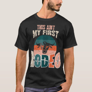 Camiseta Este es mi primer toro de rodeo montando vintag de