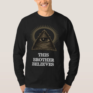 Camiseta Este hermano cree en una impresionante conspiració