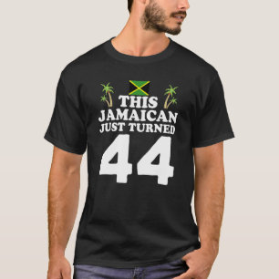 Camiseta Este jamaiquino acaba de cumplir 44 años en Jamaic