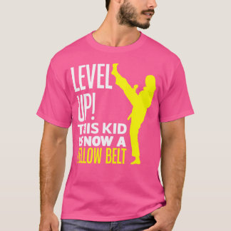 Camiseta Este Niño Es Ahora Un Karate Amarillo De Amante De