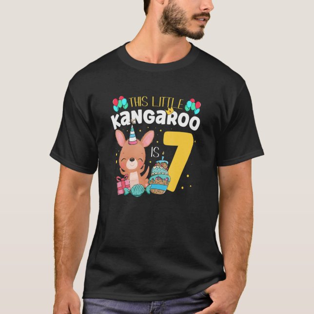 Camiseta Este pequeño canguro es 7 animales salvajes felice (Anverso)