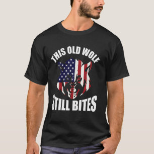 Camiseta Este viejo lobo todavía muerde