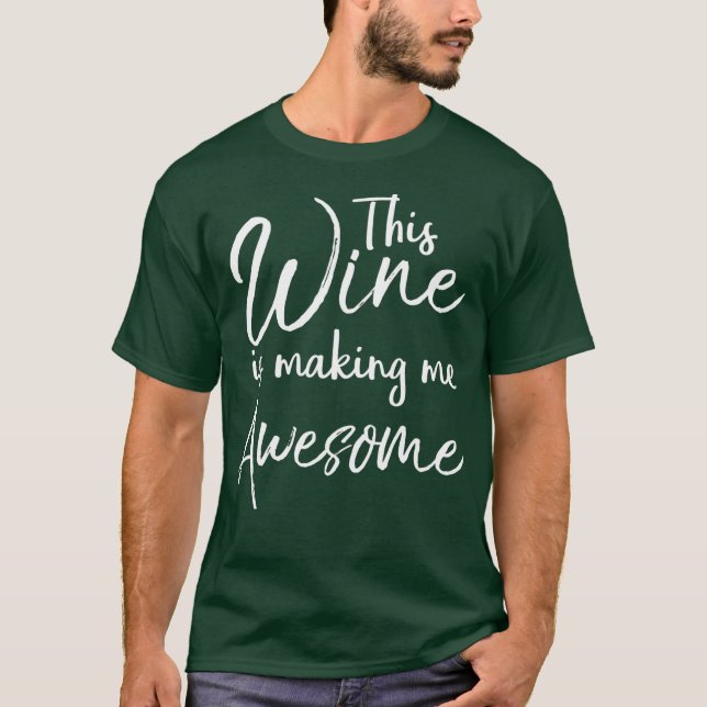 Camiseta Este vino me está convirtiendo en un alcohol incre (Anverso)
