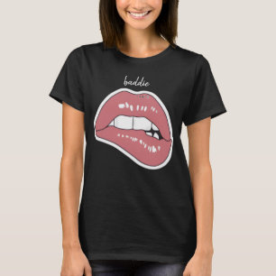 Camiseta estética de mordisco de labios rosados