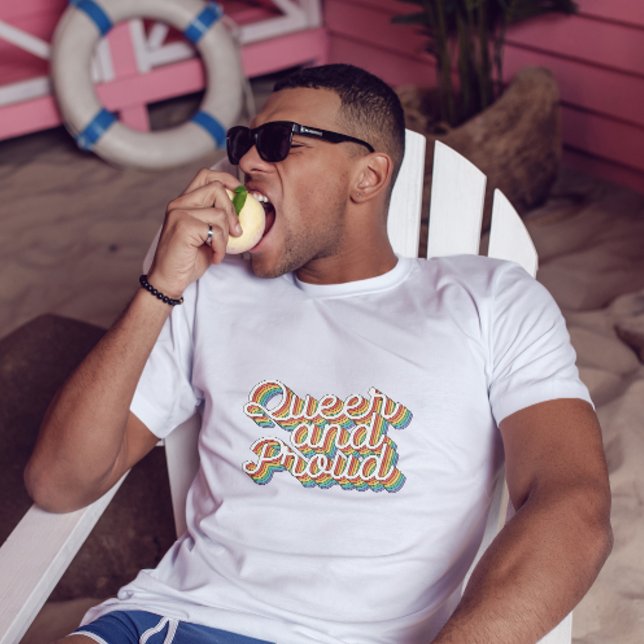 CAMISETA ESTÉTICA DE RETRO DE BANDERA DE LLUVIA ORGULLOSA Y (Subido por el creador)