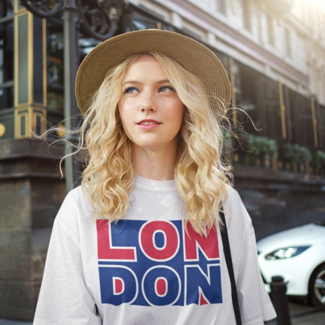 Camiseta Estilo callejero en Londres (Subido por el creador)