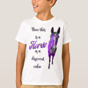 Camiseta Esto Es Un Caballo De Un Color Púrpura Diferente