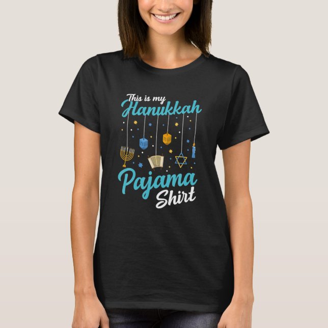 Camiseta Estos Son Mis Regalos Judíos De Hanukkah Pajama (Anverso)
