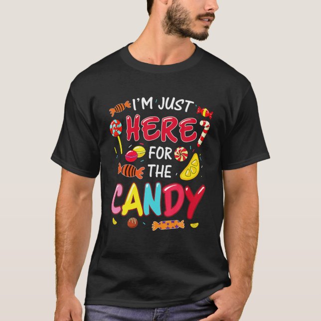 Camiseta Estoy aquí por la comida divertida de Halloween de (Anverso)
