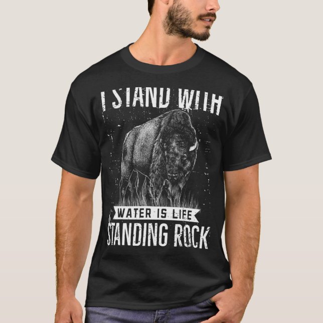 Camiseta Estoy De Pie Con El Agua De Rock Es La Vida Nodapl (Anverso)