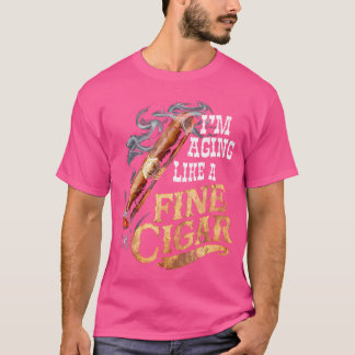 Camiseta Estoy envejeciendo como un buen puro divertido Día