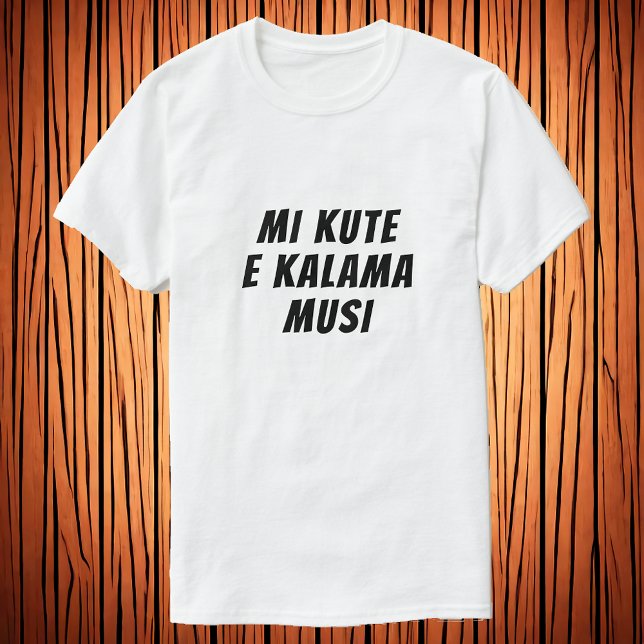 Camiseta Estoy escuchando música en Toki Pona (Subido por el creador)
