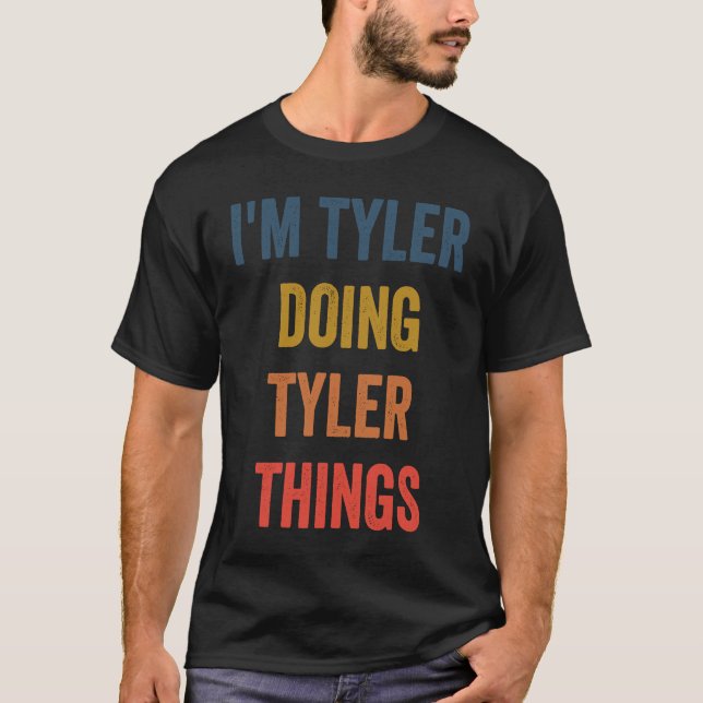 Camiseta Estoy haciendo cosas de Tyler (Anverso)