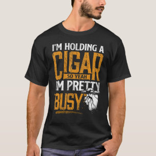 Camiseta Estoy sosteniendo un cigarro así que sí estoy Boni