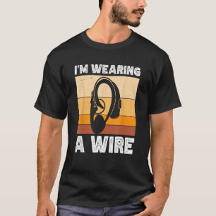 Camiseta Estoy usando un audífono para la audición por hilo