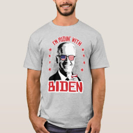 Camiseta Estoy yendo con Biden