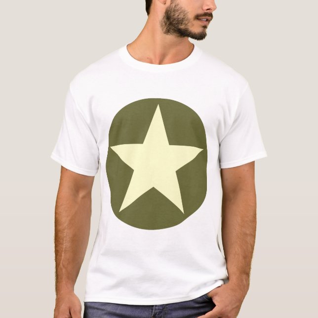 Camiseta Estrella en círculo - Crema con verde oliva (Anverso)