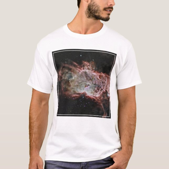 Camiseta Estrella En El Centro De La Nebulosa De La Llama. (Anverso)