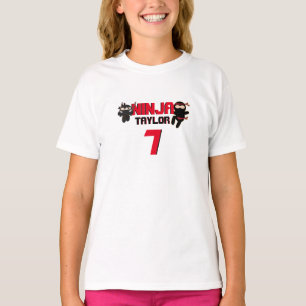Camiseta Estrella guerrera de cine de NINJA pateando a niño