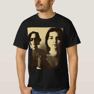 Camiseta "Estrella Mazzy por John J Rodrigues"