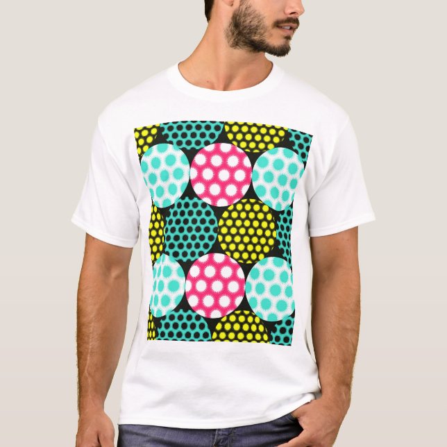 Camiseta Estrellas y círculos, patrón pop multicolor. (Anverso)