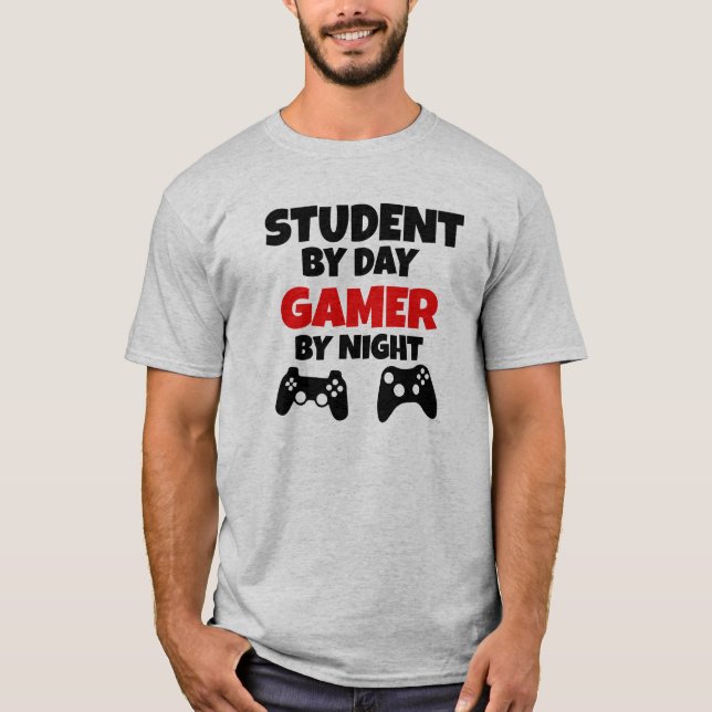 Camiseta Estudiante por el día, videojugador por noche (Anverso)