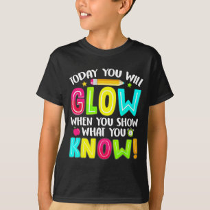 Camiseta Estudiantes Lo Que Muestra El Examen Del Día De Pr