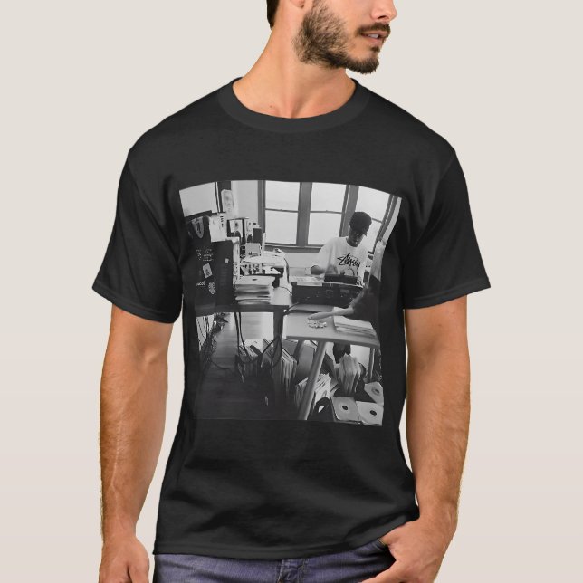 Camiseta Estudio de J Dilla en casa (Anverso)