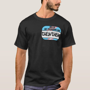 Camiseta Etiqueta de nombre LGBT transgénero pronuncia lo q