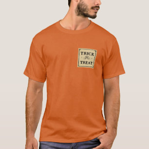 Camiseta etiqueta retro de truco o tratamiento