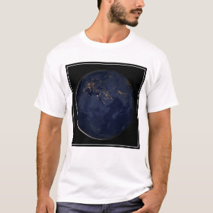 Camiseta Europa, África y la ciudad de Medio Oriente se ilu