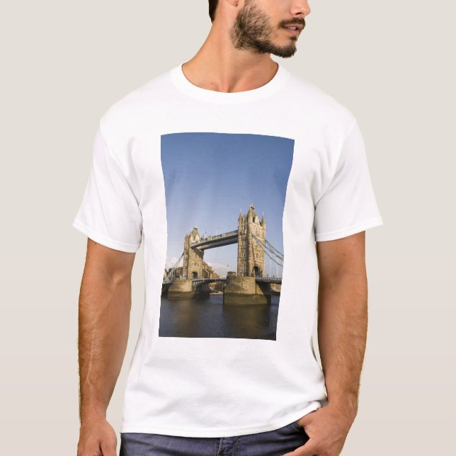 Camiseta Europa, INGLATERRA, Londres: Puente Tower / Tarde (Anverso)