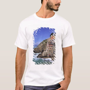 Camiseta Europa, Italia, Riomaggiore. Riomaggiore está cons