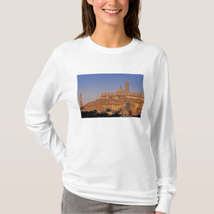 Camiseta Europa, Italia, Toscana, Siena. Siglo XIII