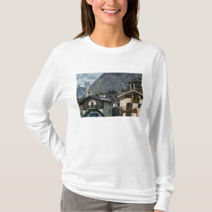 Camiseta Europa, Italia, Valle d'Aosta, COURMAYEUR: Pueblo