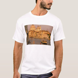 Camiseta Europa, Italia, Véneto, Venecia. Vista al atardece