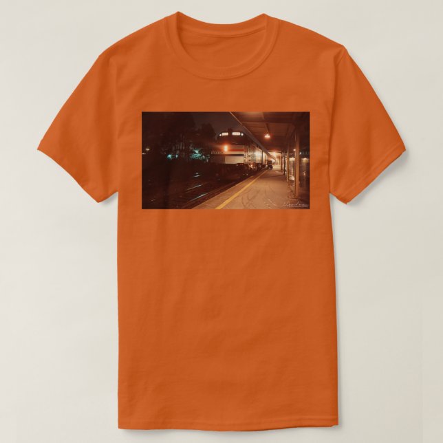 Camiseta Eve de Año Nuevo lluvioso (Diseño del anverso)