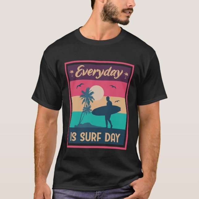 Camiseta Everyday Is Surf Day Retro Sunset Ocean Lovers (Anverso)