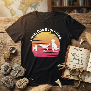 Camiseta Evolución de Labrador Divertida Silueta Blanca Pue