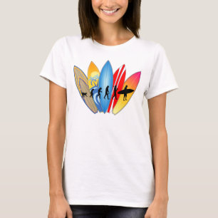 Camiseta Evolución que practica surf