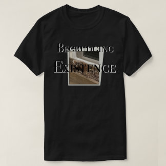 Camiseta Existencia a regañadientes