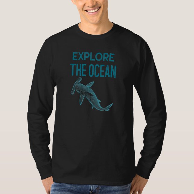 Camiseta Explora El Mar Azul Profundo De Los Tiburones Mart (Anverso)